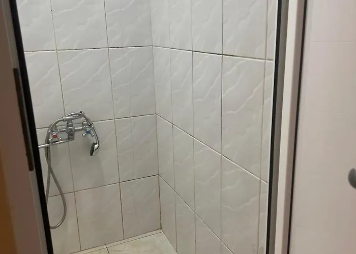 Apartment поруч з жд вокзалом 5 спальних місць Odessa