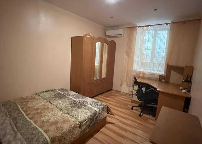 Apartment поруч з жд вокзалом 5 спальних місць Odessa
