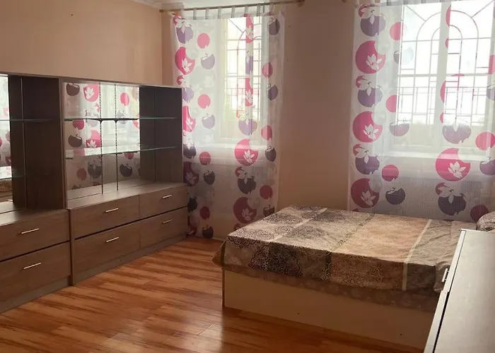 поруч з жд вокзалом 5 спальних місць Apartamento